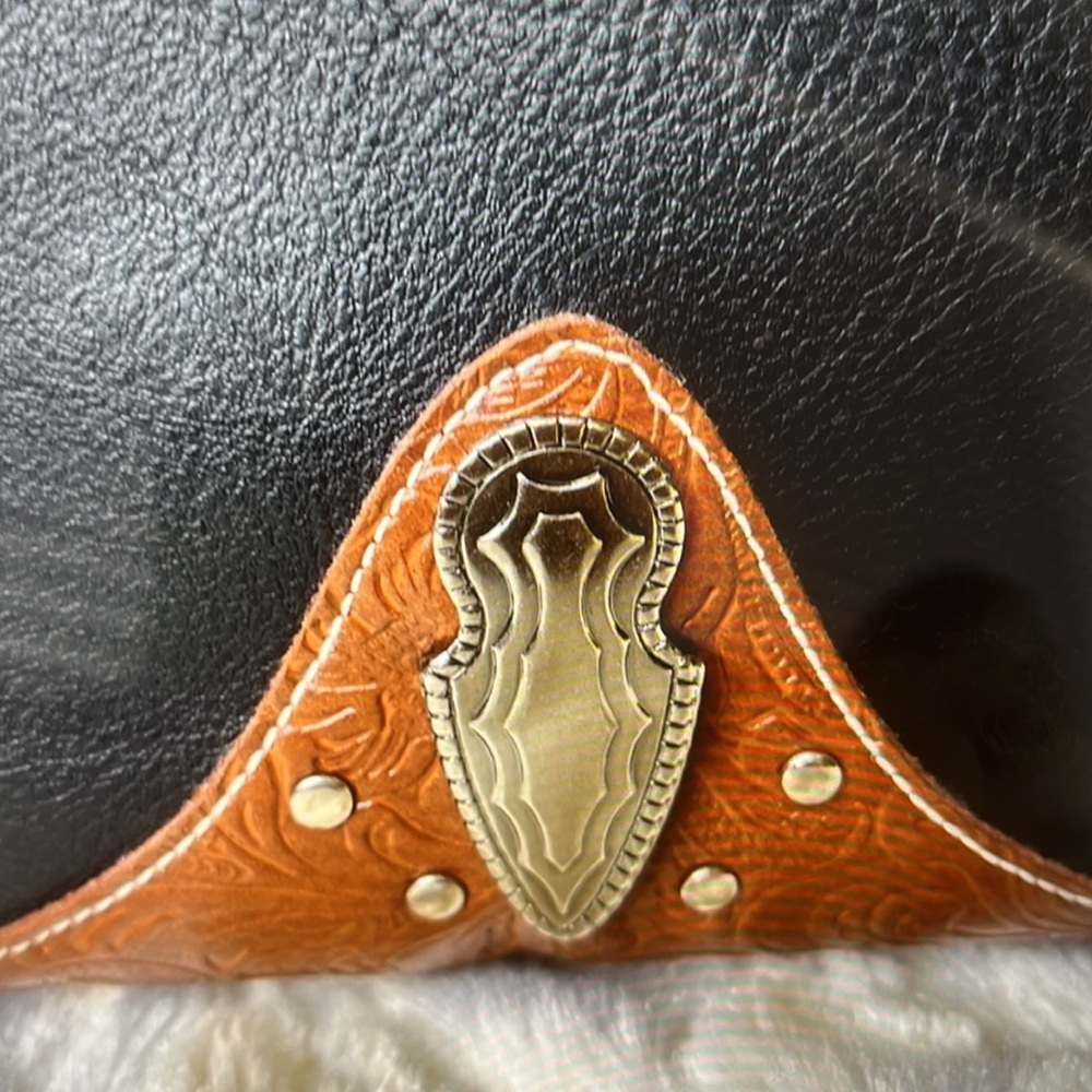Satchel Crossbody - Picture 4 of 6